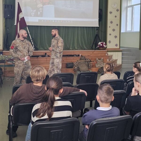 JAUNSARDZE PĀVILOSTAS PAMATSKOLĀ