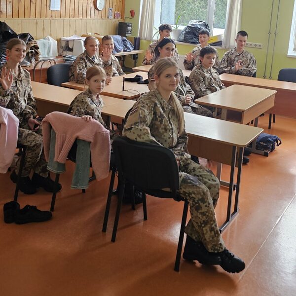 UZSĀKTA JAUNSARDZES APMĀCĪBA PĀVILOSTAS PAMATSKOLĀ