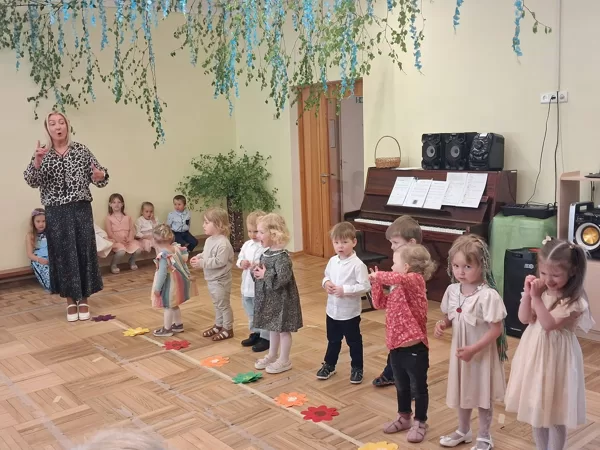 ĢIMENES DIENA PĀVILOSTAS PII DZINTARIŅŠ